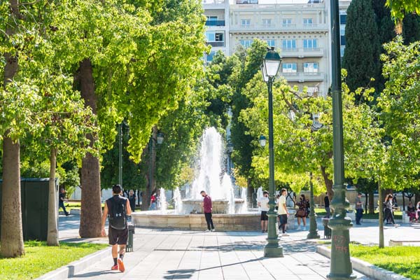 Athen Syntagma-Platz Brunnen