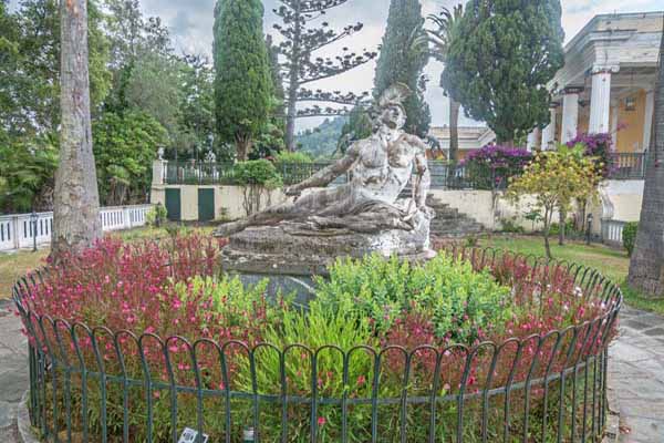 Achilleion Garten