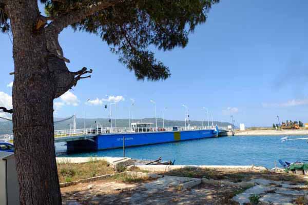 Lefkada Schwimmende Brücke