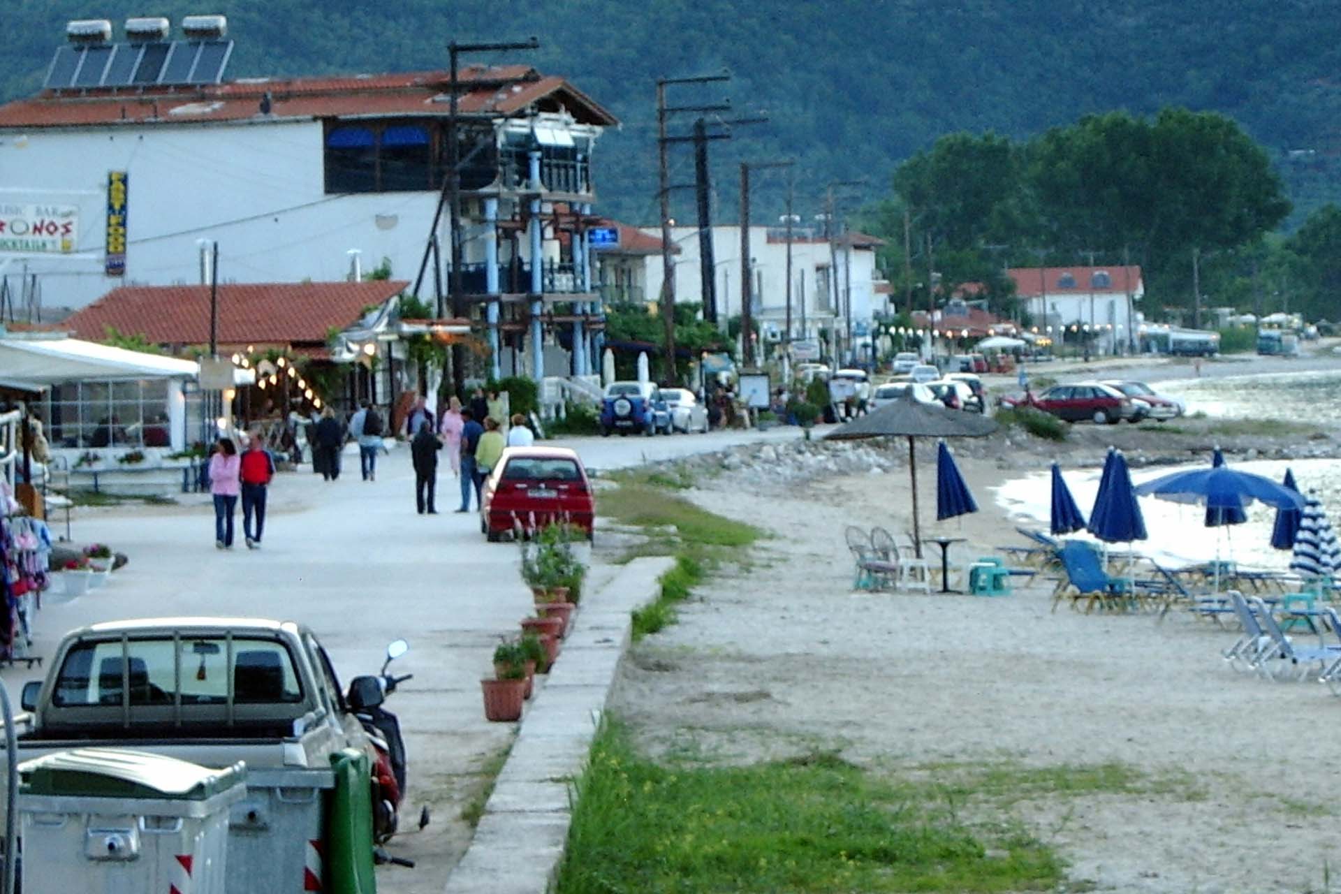 Skala Potamia Promenade