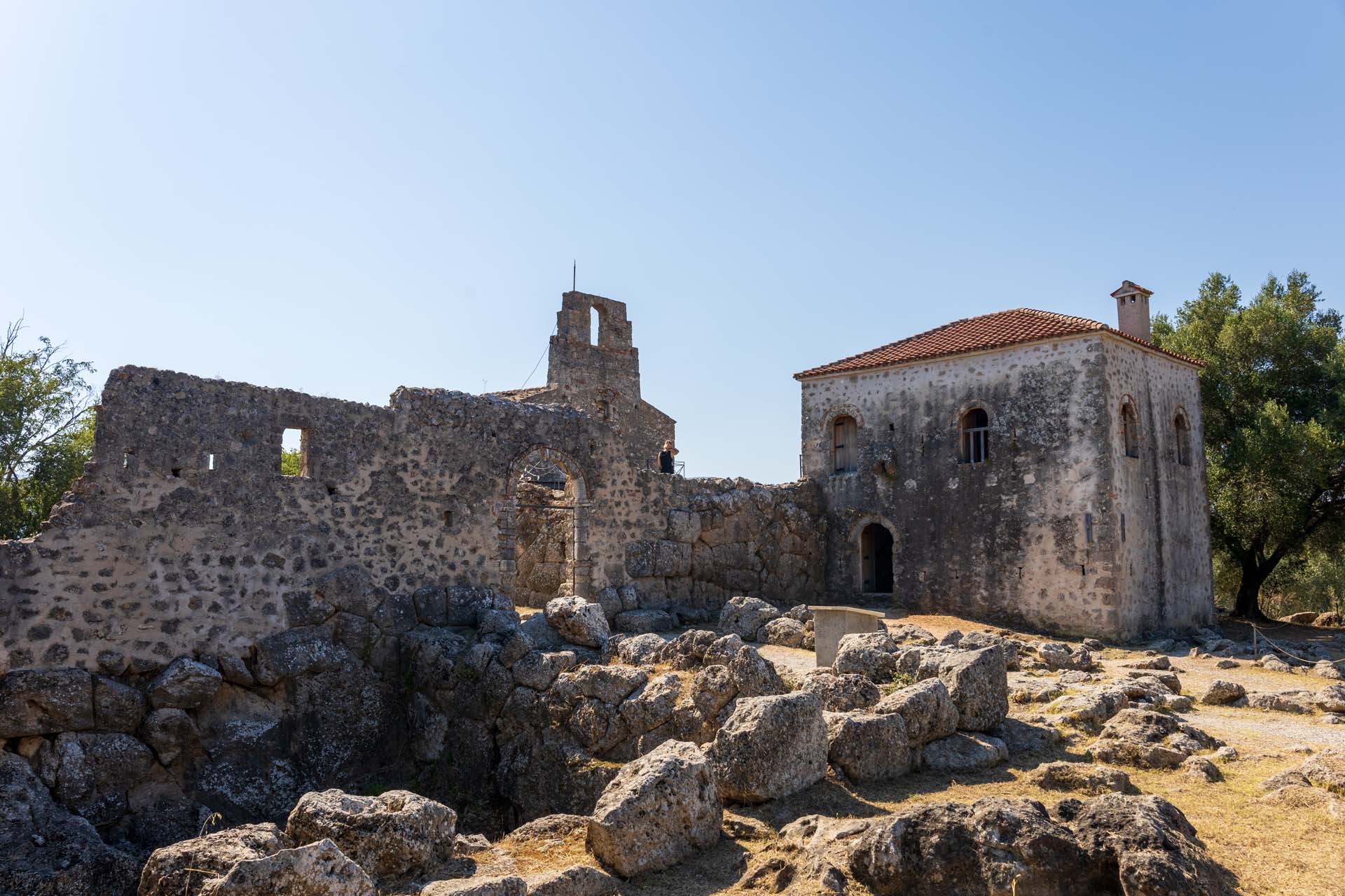 Nekromanteion