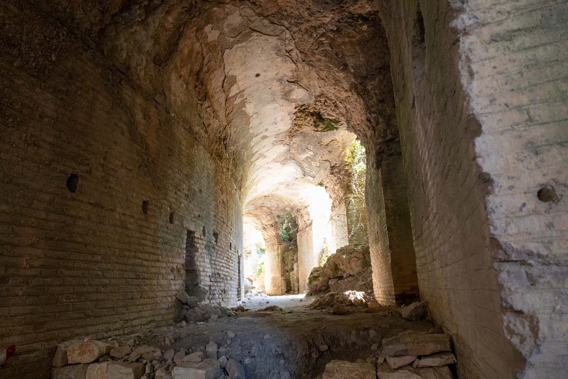 R&ouml;misches Odeum Nikopolis Katakomben