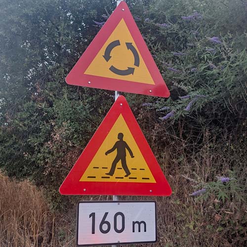 Kreisverkehr Hinweis