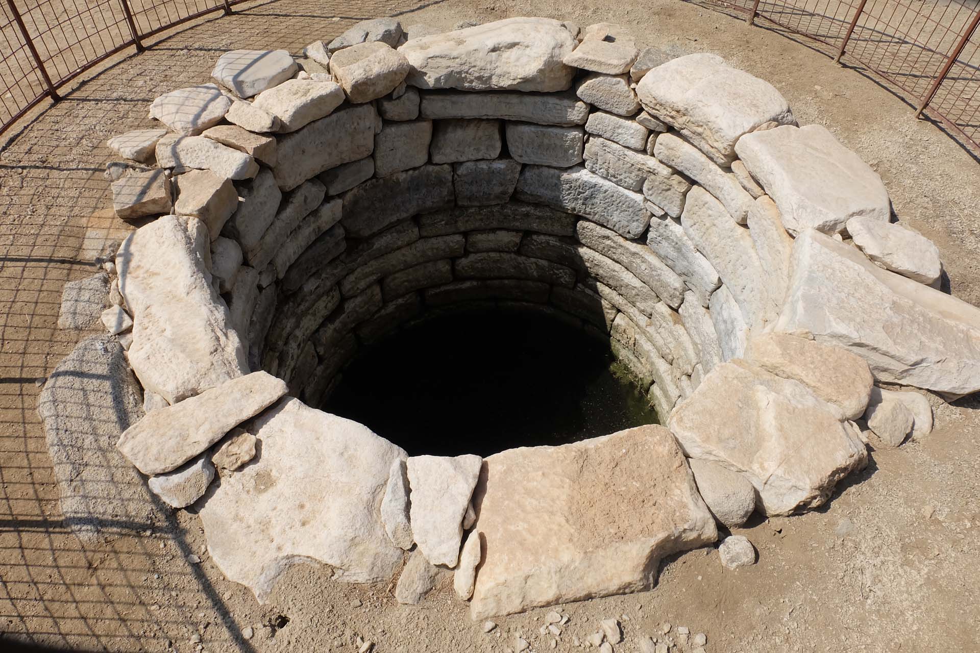 Das Heiligtum Iria - Archaeological Site of Iria Naxos