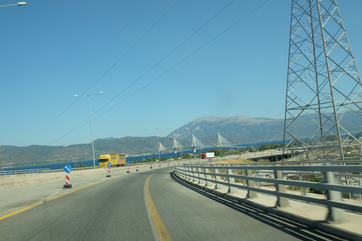Fahrt zur Rio-Andirro Brücke